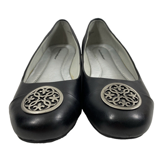 Cloudwalkers Hudson Shoes Womens 9.5 W Black Flats‎ Silver Medallion Comfort - Picture 2 of 12
